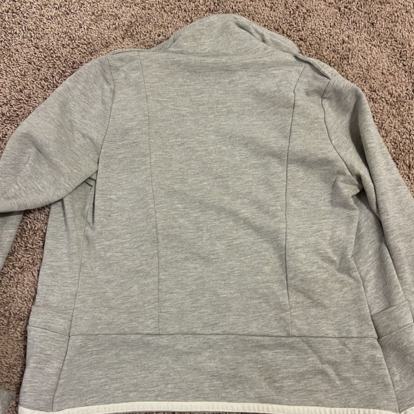 J.J. Basics Blazer - Picture 6 of 6